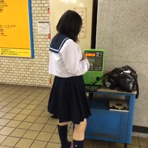 女子高生